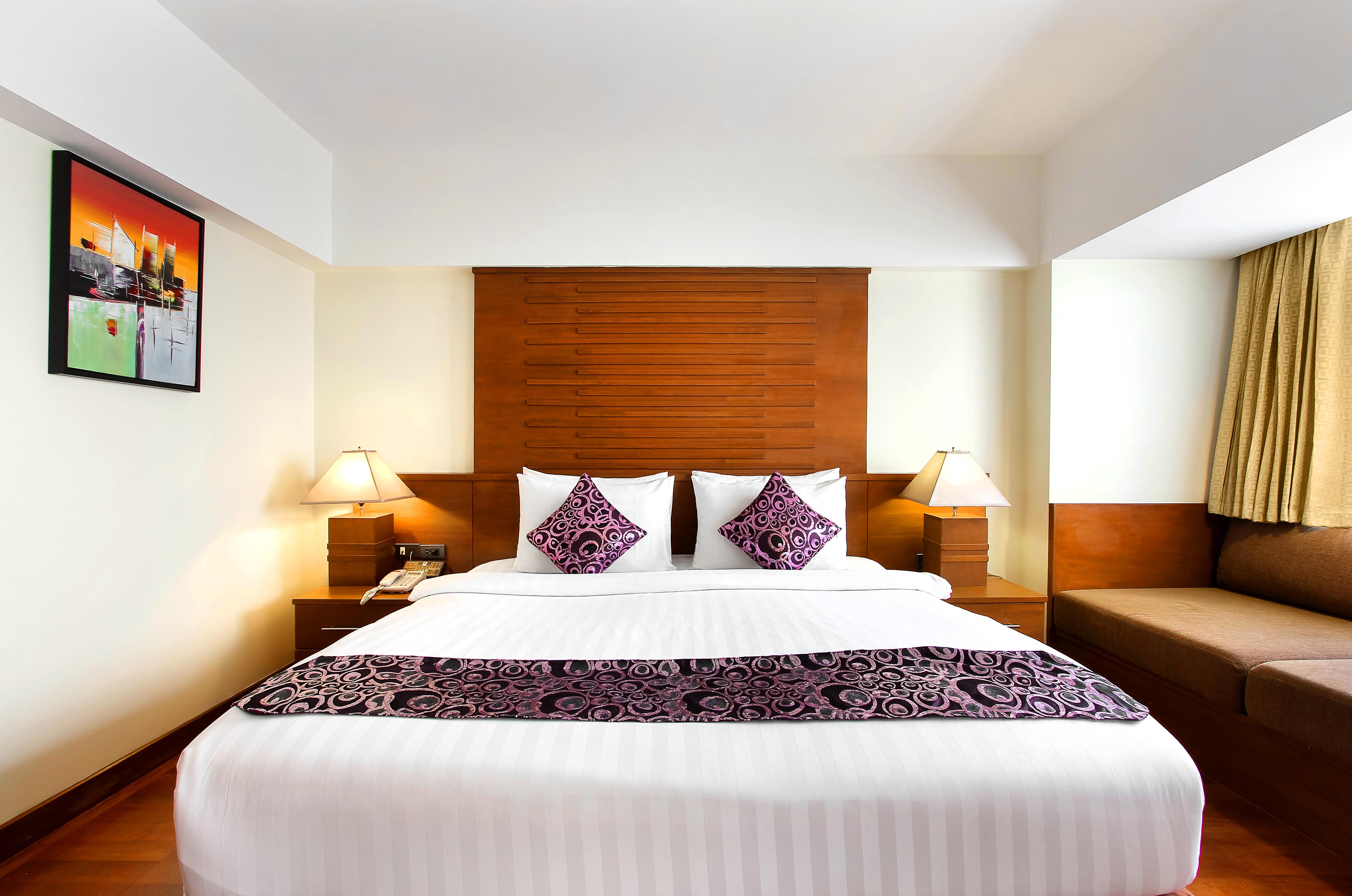 Bally Suite Sukhumvit Bangkok Exterior photo